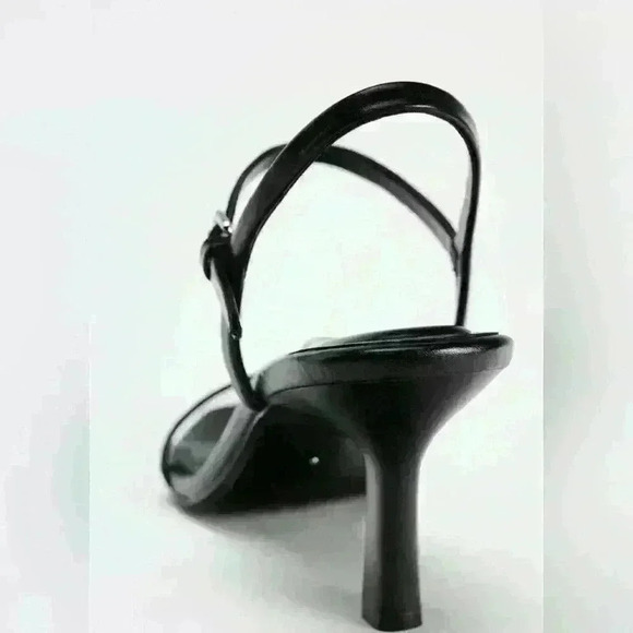 Zara embellished sandals - Picture 4 of 11